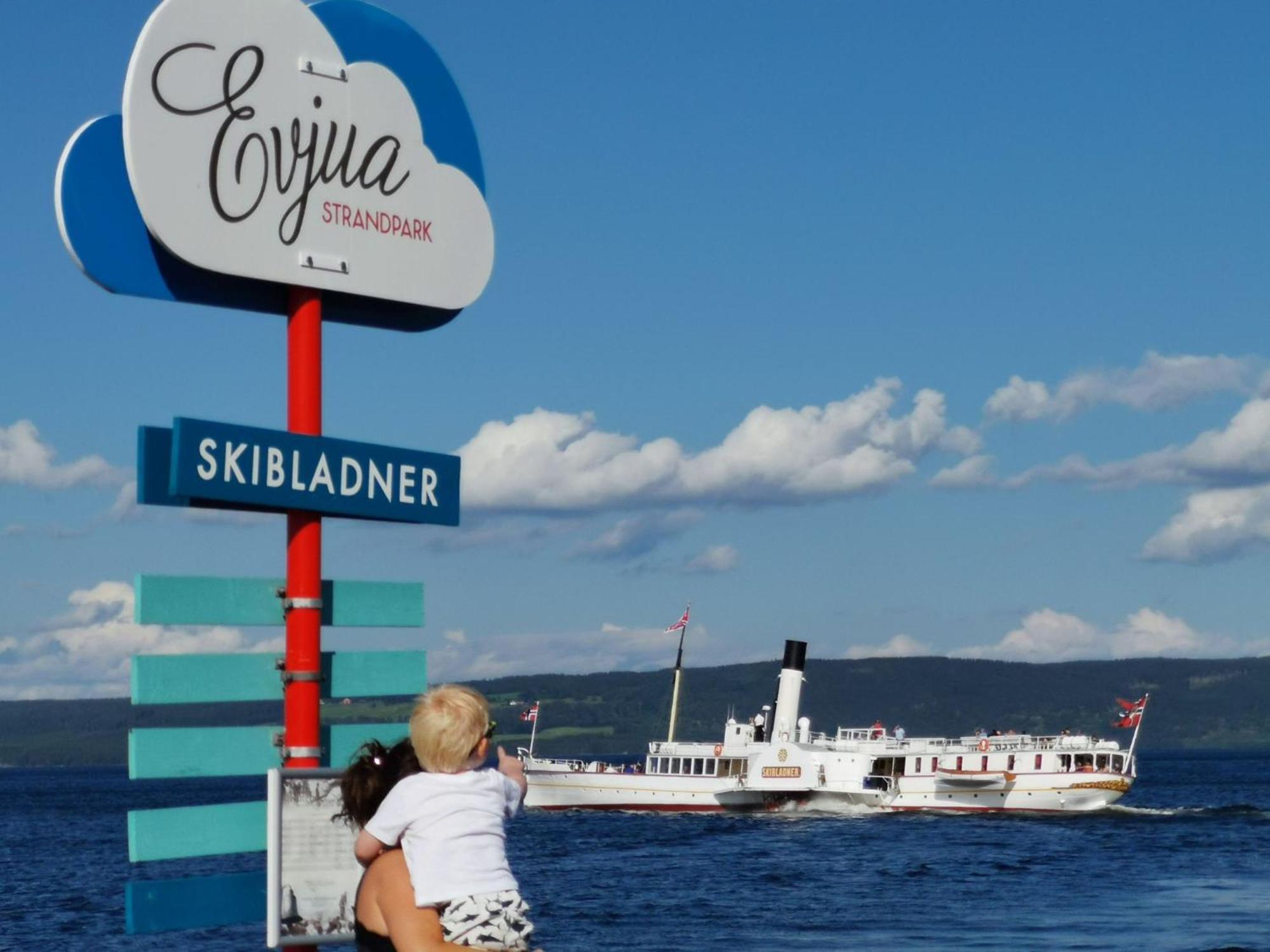 Skreia Idylliske Evjua Ved Mjosa酒店 外观 照片